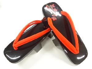 草花模様桐下駄（22.5センチ）